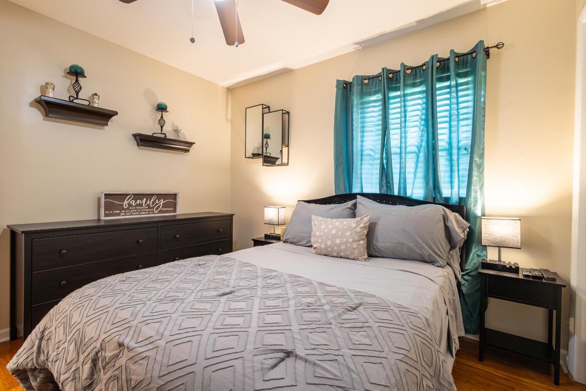 Comfy 3 Bedroom With Parking & Close To Everything North North Naples 外观 照片